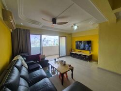 Blk 327 Jurong East Street 31 (Jurong East), HDB Executive #514779191